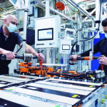 Fabricação de bateria de lítio na indústria