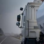 Caminhão como classificar um Produto Químico segundo o GHS e o Transporte